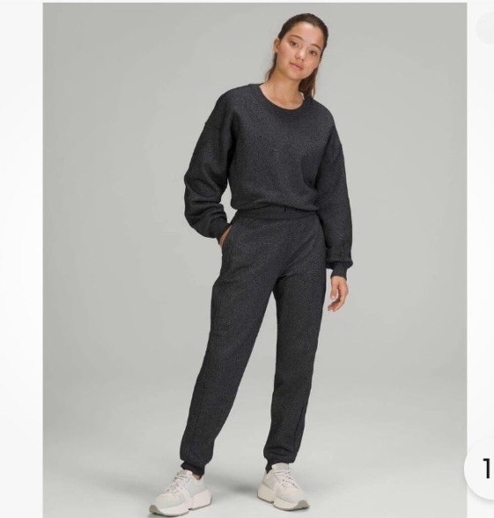 Lululemon Scuba High-Rise Jogger *Sparkle Black Size 6